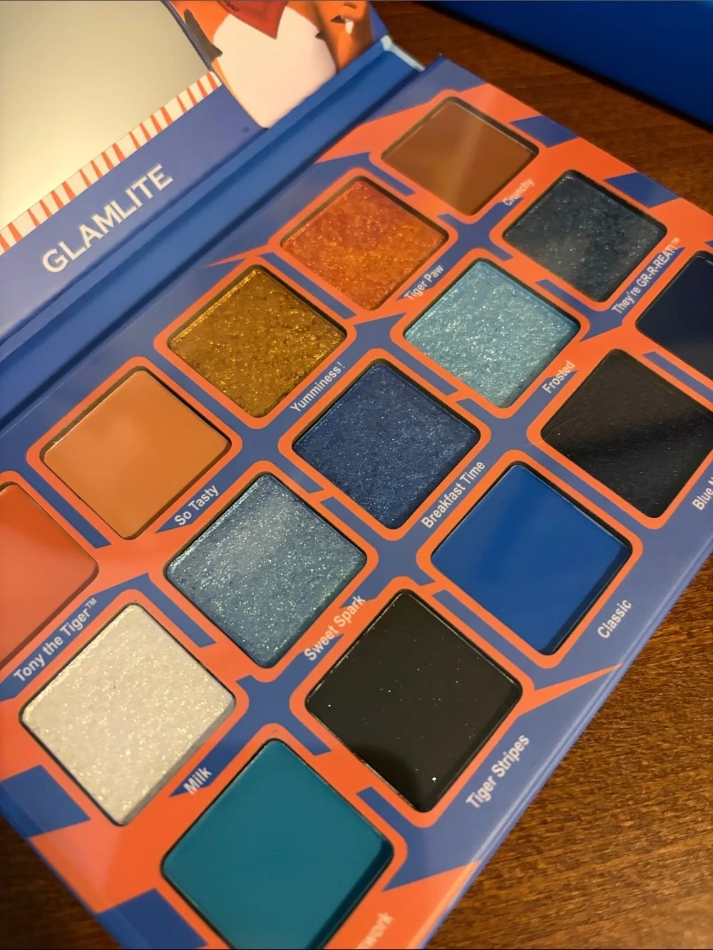 Glamlite kellogg’s frosted